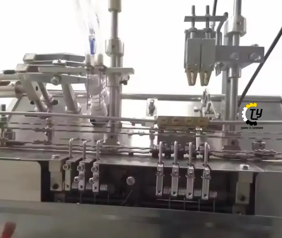 Máy Chiết Rót Và Hàn Ống Thuỷ Tinh Tự Động 2 Đầu