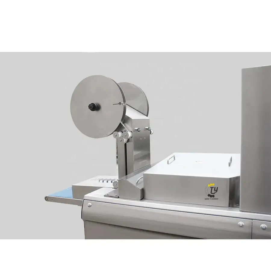 Máy Đóng Gói Chân Không Màng Mềm Tự Động