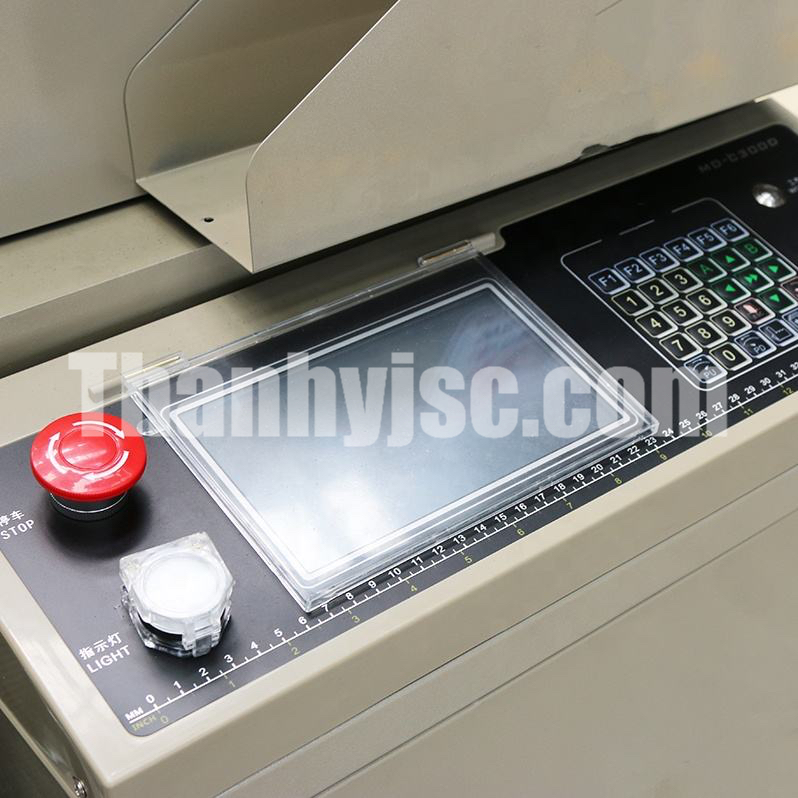 Máy Lọc Lưới Tự Động CNC