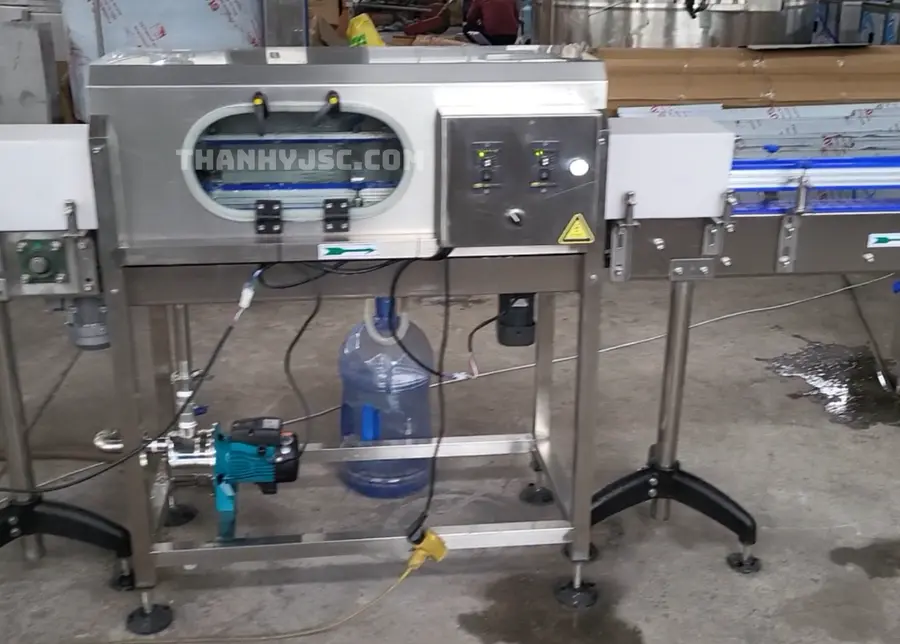 Dây Chuyền Chiết Rót Và Đóng Lon Nước Giải Khát