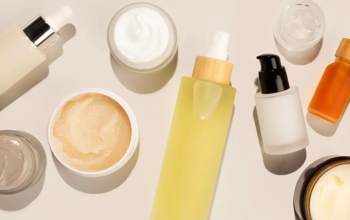 Công Nghệ Sản Xuất Mỹ Phẩm Dạng Kem Hiện Đại: Quy Trình và Thiết Bị Cần Thiết