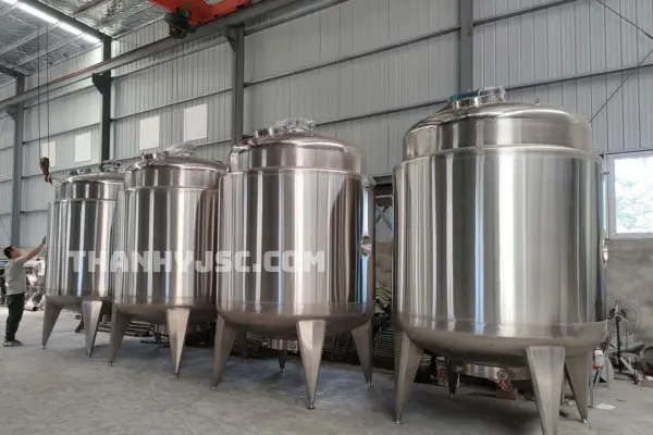 Khám Phá Bí Mật Bên Trong 5 Loại Tank Công Nghiệp: Chìa Khóa Vàng Cho Sản Xuất Hiện Đại!